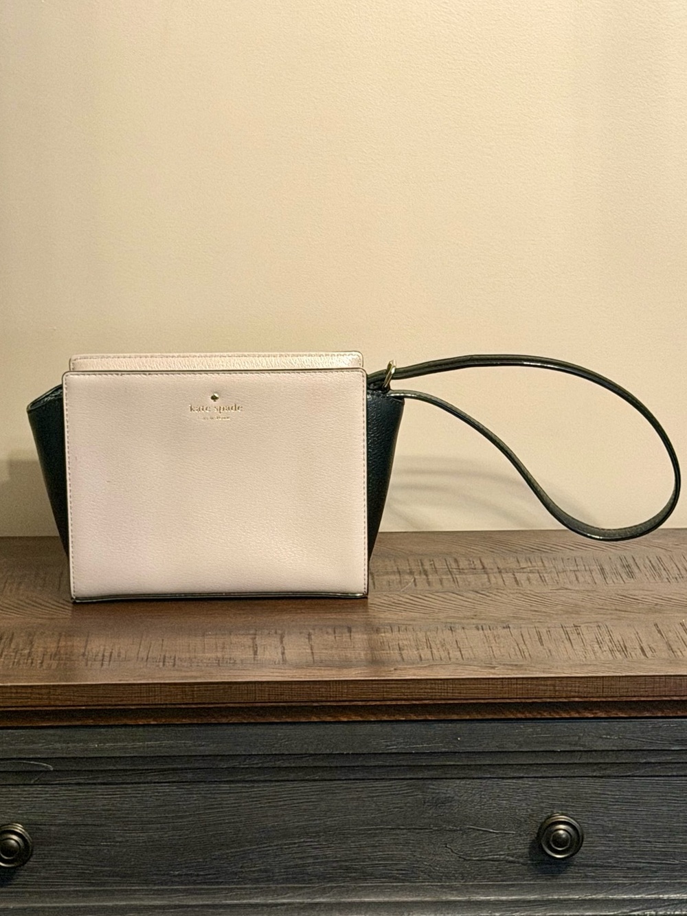 kate spade Two-Tone Pebbled Leather Wristlet in Cream and Black